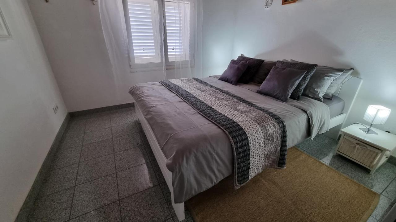 Vila Dream 1St Row To The Sea Prigradica Exterior photo